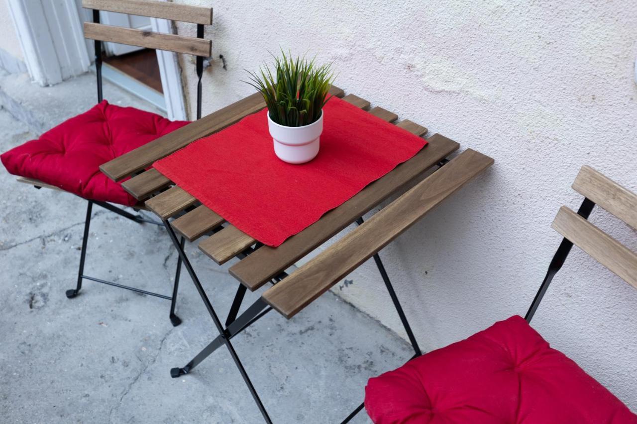 Bright & Shine Apartment Budapest Exterior photo